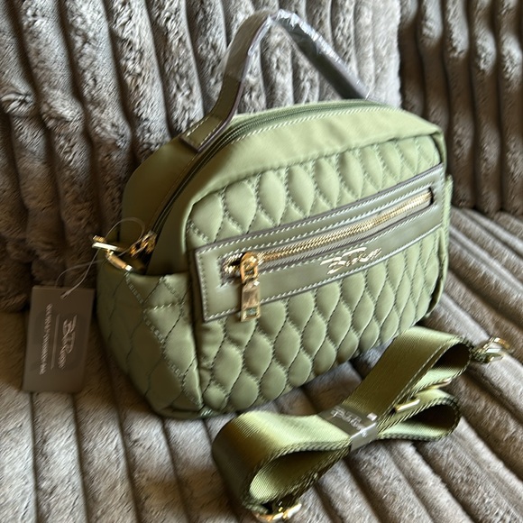 Bella Russo Handbags - Bella Russo NWT Quilted 8.7” Crossbody Clutch Bag Olive Green 👜 🫒 💚